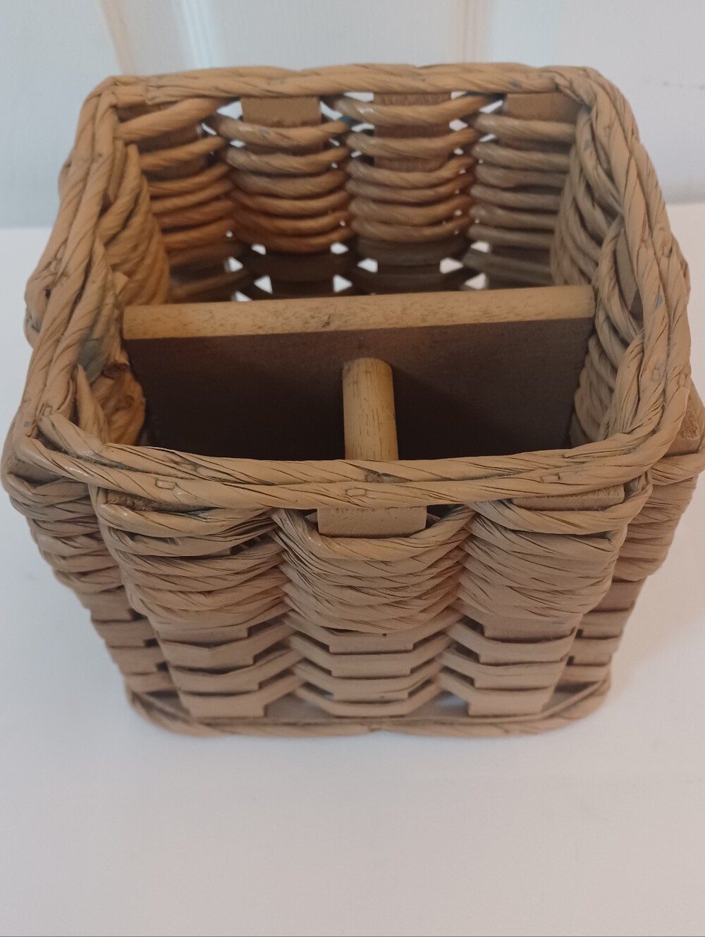 Vintage Foxcreek Basket Co Handcrafted Divided Organizer Caddy Signed 2001